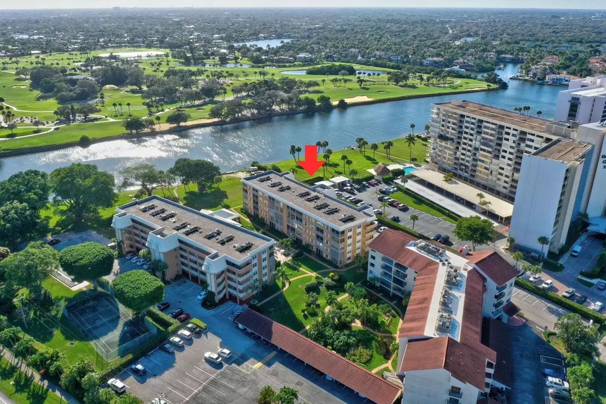 North Palm Beach, FL 33408,308 Golfview RD Ph4