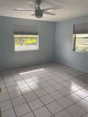 Coral Springs, FL 33065,3566 N University DR F-5