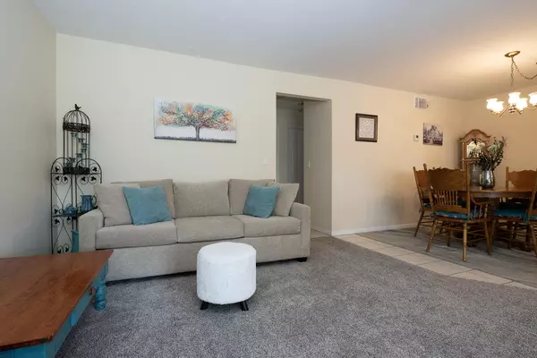 Fort Pierce, FL 34982,915 Savannas Point DR E