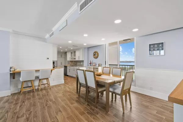 Singer Island, FL 33404,5400 N Ocean DR 6b