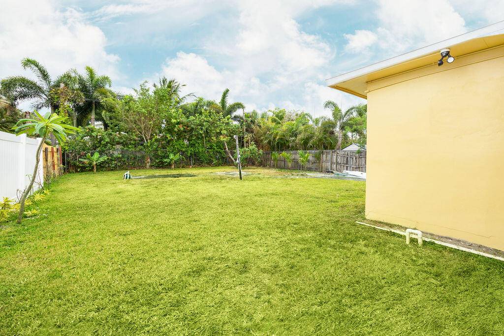 Delray Beach, FL 33444,256 NE 13th ST B