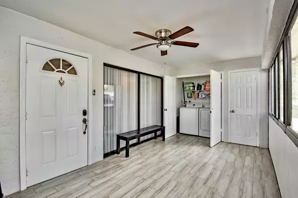Boca Raton, FL 33428,9400 SW 61st WAY A