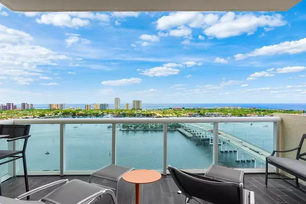 2640 Lake Shore DR 2609, Riviera Beach, FL 33404