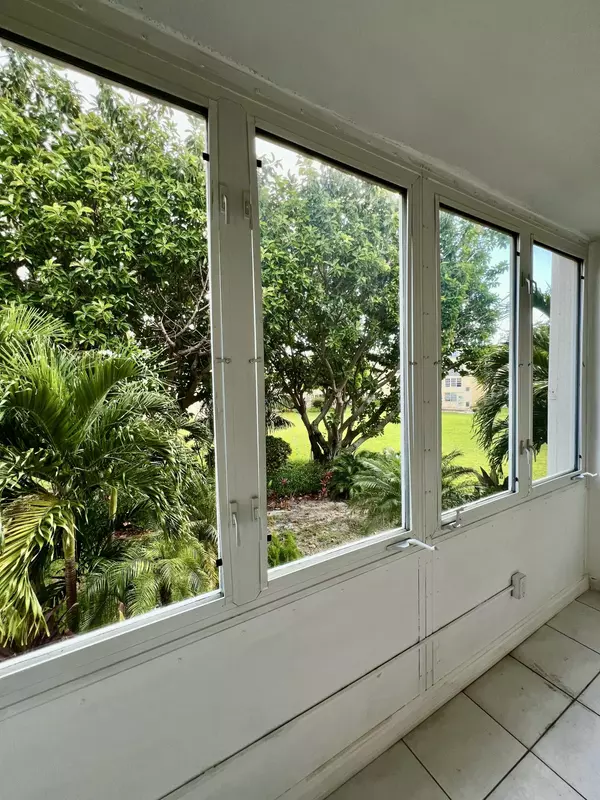 Boynton Beach, FL 33435,2601 NE 3rd CT 2040