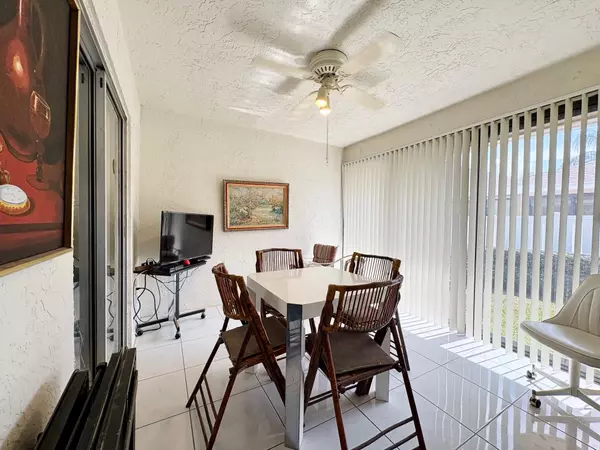 Boca Raton, FL 33496,8279 Summerbreeze LN 8279