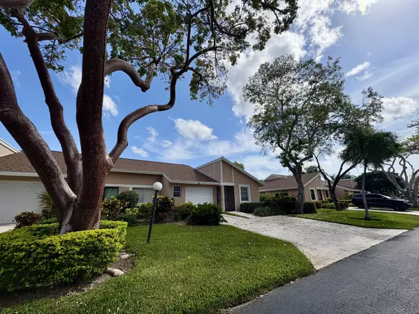 Boca Raton, FL 33496,8279 Summerbreeze LN 8279