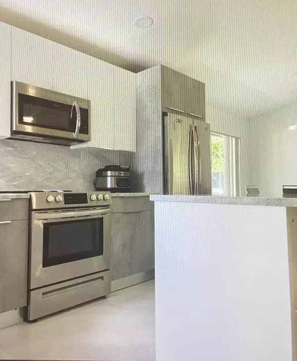 West Palm Beach, FL 33409,1240 Pine Sage CIR