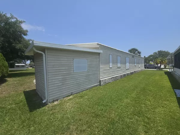 Fort Pierce, FL 34951,14295 Zorzal AVE