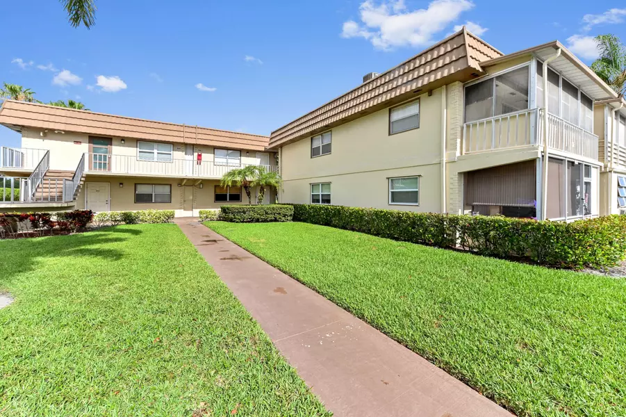 269 Saxony F, Delray Beach, FL 33446