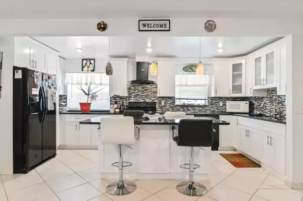 645 N Monaco, Delray Beach, FL 33446