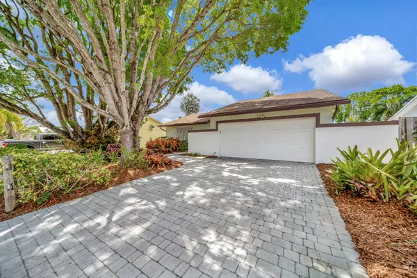 Boca Raton, FL 33496,9152 Affirmed LN