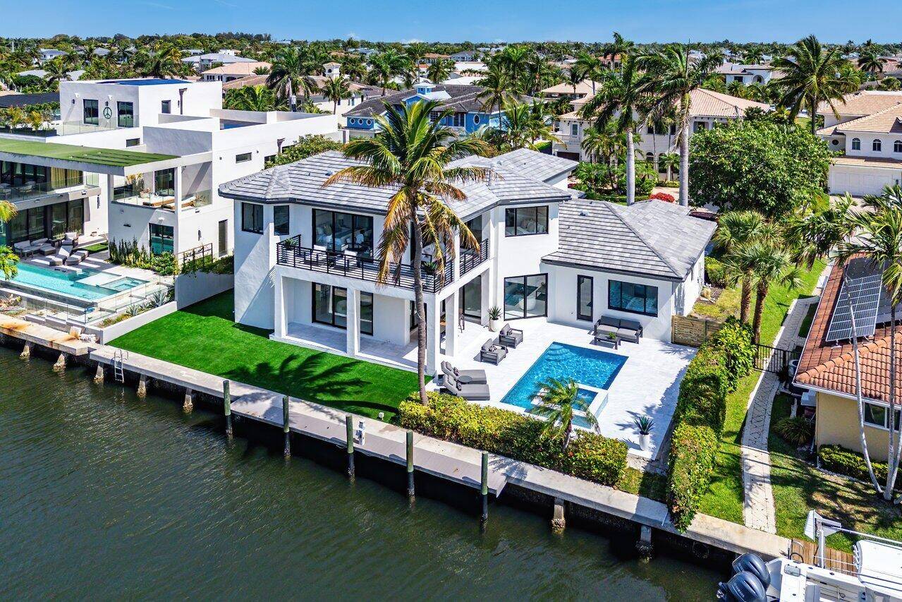 872 Glouchester ST, Boca Raton, FL 33487