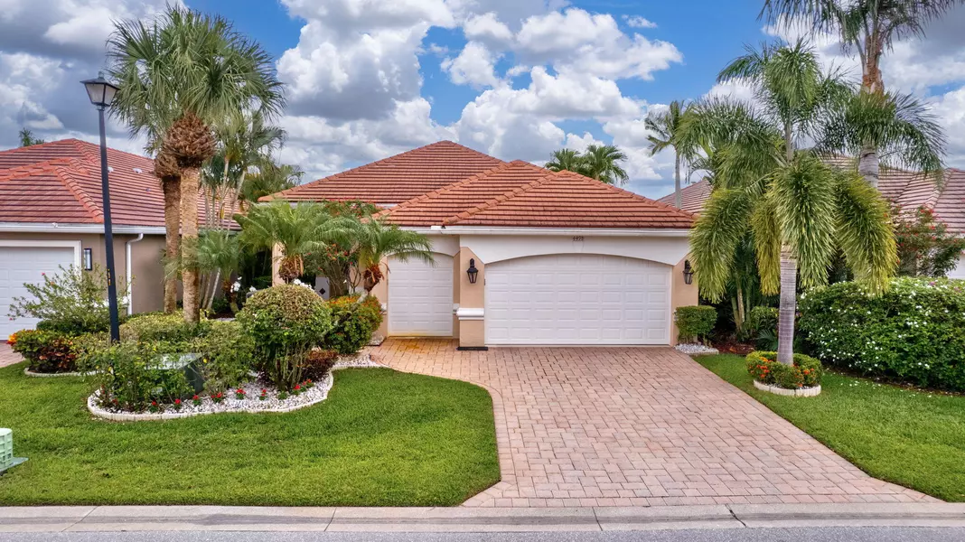 4498 Hazleton LN, Lake Worth, FL 33449
