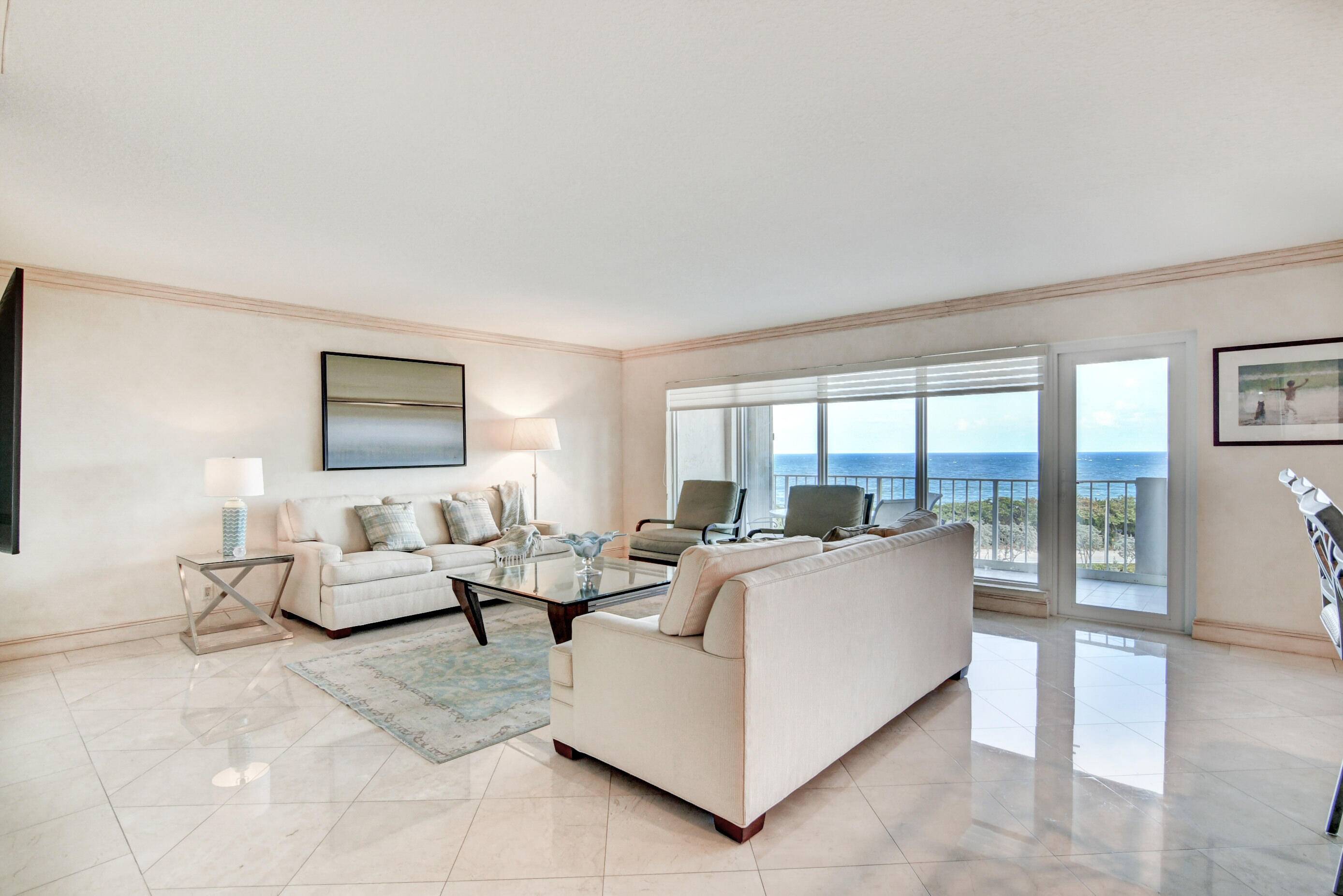 Boca Raton, FL 33431,4301 N Ocean BLVD 607
