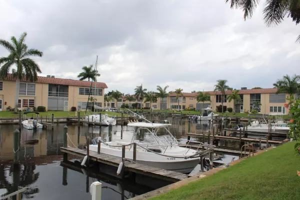 2600 S Kanner HWY Q7, Stuart, FL 34994