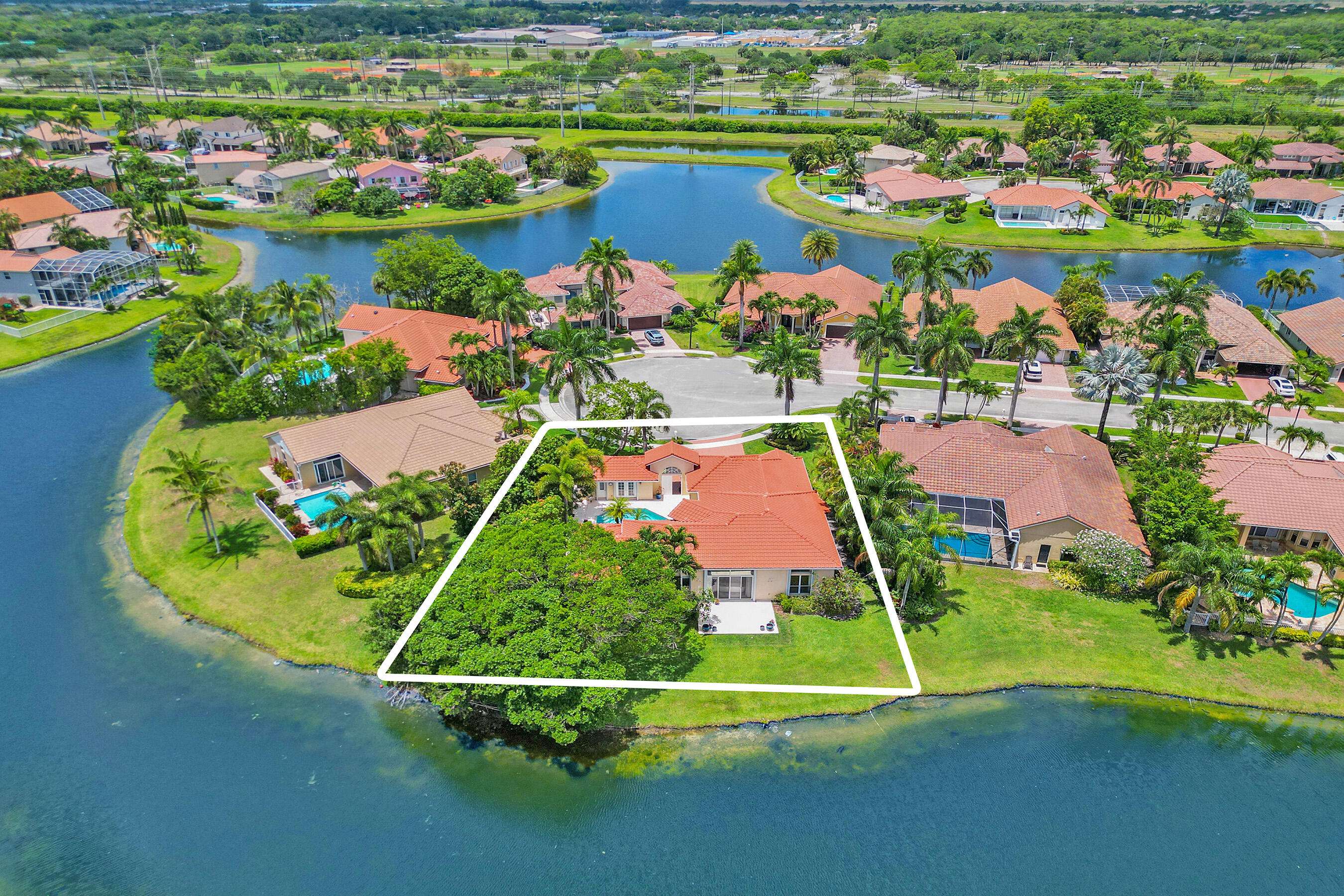 Boca Raton, FL 33498,19262 Redberry CT