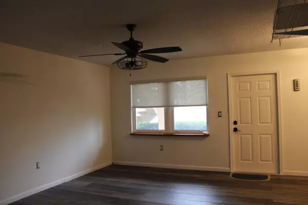 Stuart, FL 34994,2600 S Kanner HWY S2