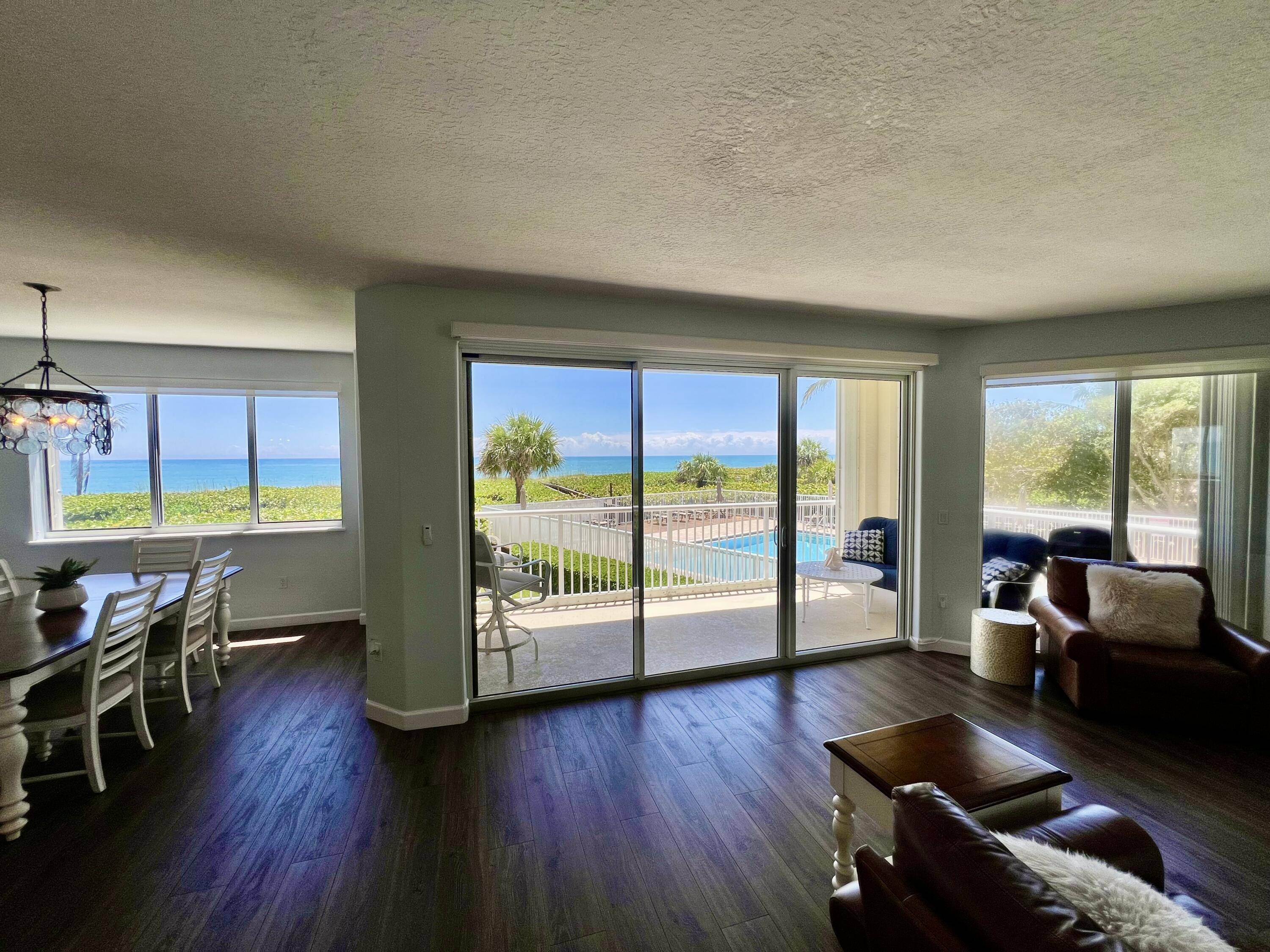 Hutchinson Island, FL 34949,3920 N Highway A1a 204