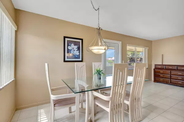 West Palm Beach, FL 33417,64 Coventry C