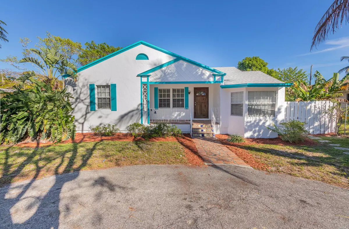 Delray Beach, FL 33483,823 SE 3rd AVE