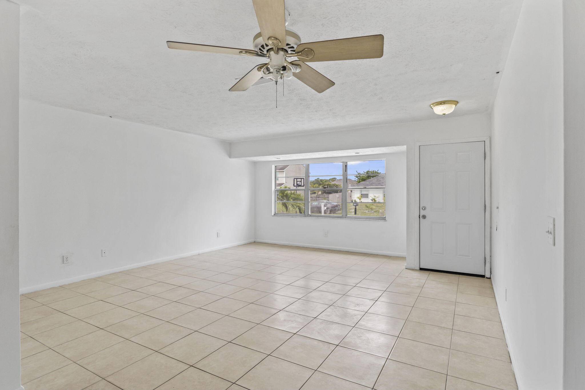 Port Saint Lucie, FL 34984,2341 SW Cooper LN