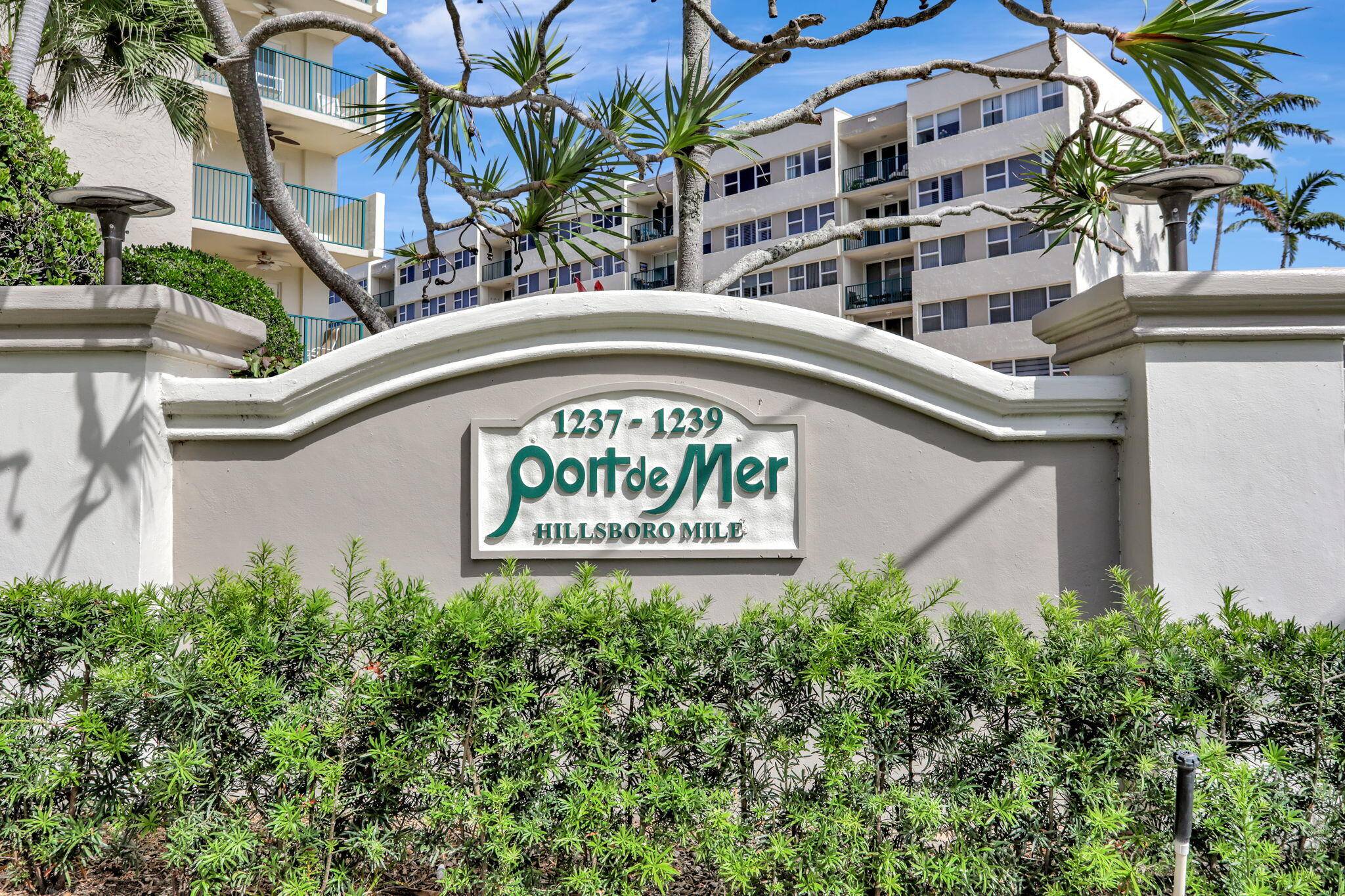 Hillsboro Beach, FL 33062,1237 Hillsboro Mile 402