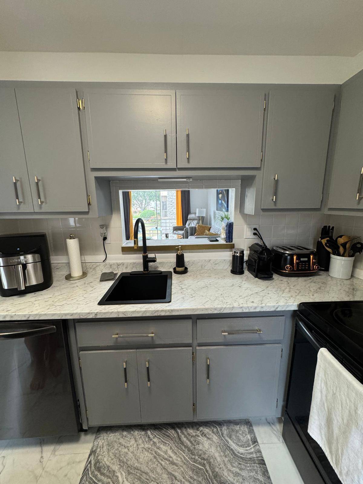 Lauderhill, FL 33313,4441 NW 16th ST J210