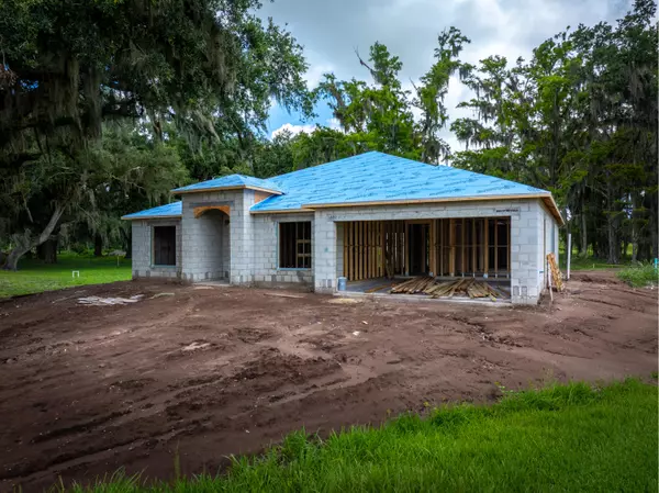 Okeechobee, FL 34974,1005 SE 14th CT