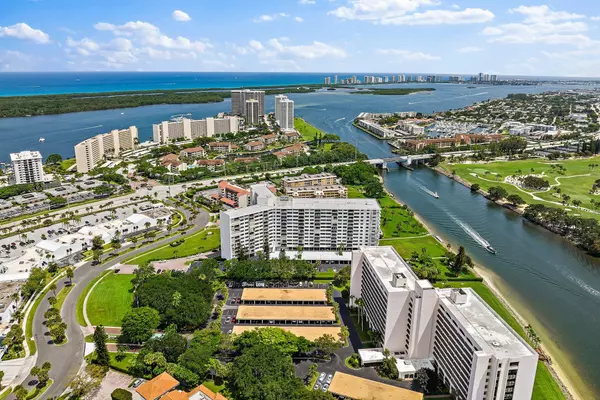 North Palm Beach, FL 33408,336 Golfview RD 306