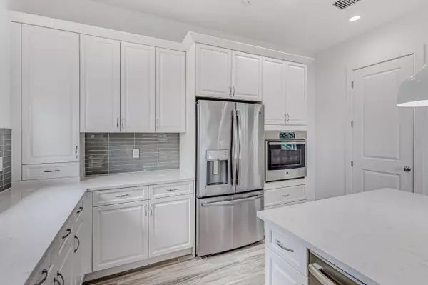 Palm Beach Gardens, FL 33418,4126 Faraday WAY