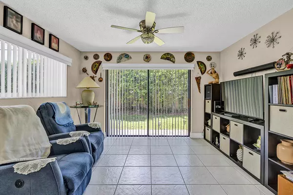 Delray Beach, FL 33446,6738 Moonlit DR