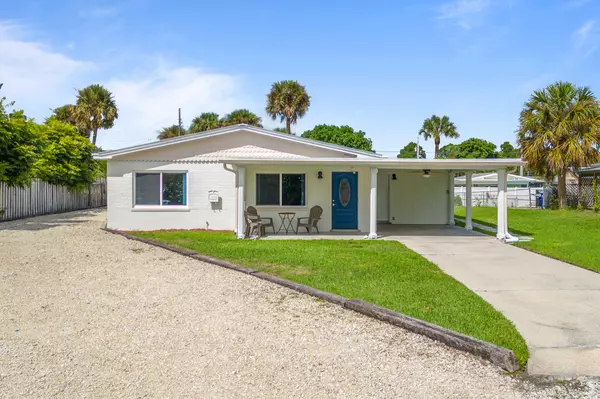 1593 NE Orion ST, Jensen Beach, FL 34957
