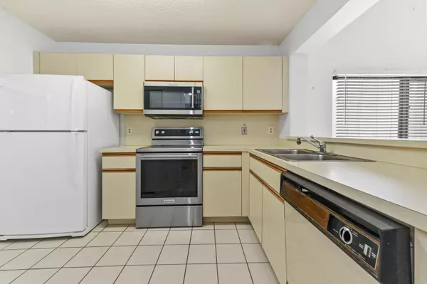 Boca Raton, FL 33486,5531 Eton CT