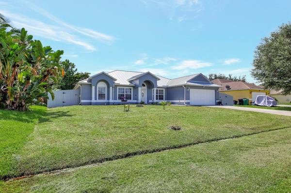 1226 SW San Antonio AVE, Port Saint Lucie, FL 34953