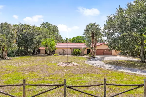 Palm Beach Gardens, FL 33418,8186 S Bates RD