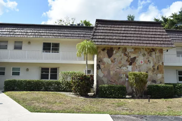 12003 Poinciana 203 BLVD 203, Royal Palm Beach, FL 33411
