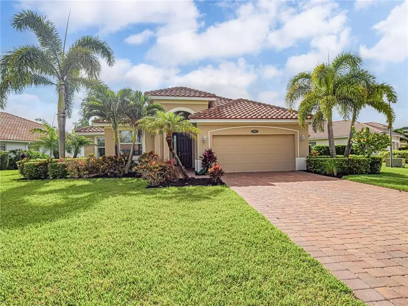 1901 SW Newmark CIR, Vero Beach, FL 32968