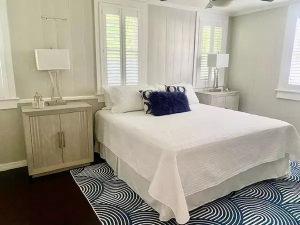 West Palm Beach, FL 33401,296 Vallette WAY