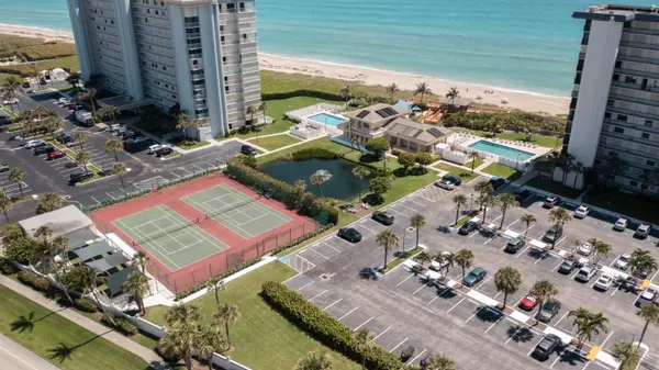 Jensen Beach, FL 34957,10680 S Ocean DR 306