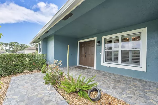 Port Saint Lucie, FL 34984,114 SW Grimaldo TER