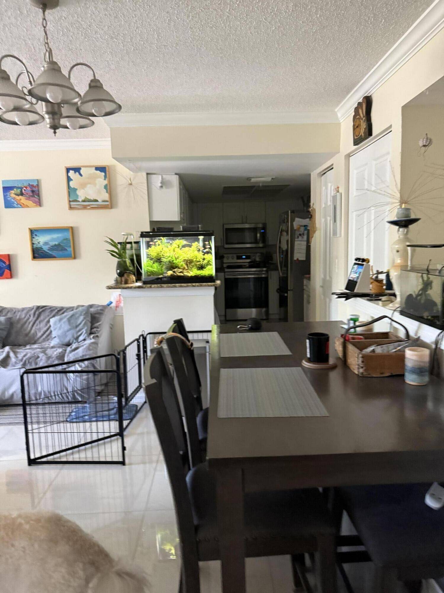 1400 S Crestwood CT 1405, Royal Palm Beach, FL 33411