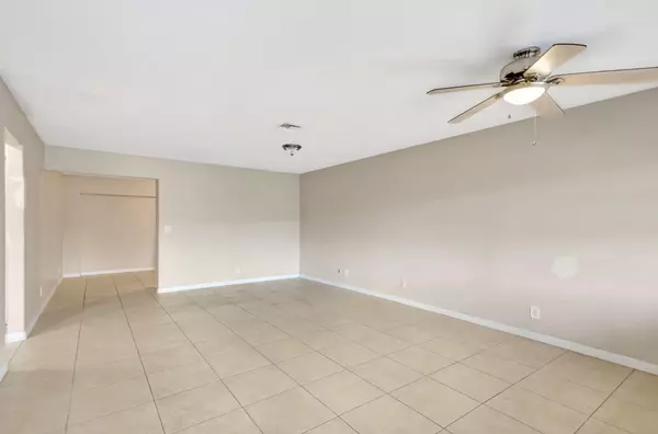 West Palm Beach, FL 33403,3854 Van Cott CIR