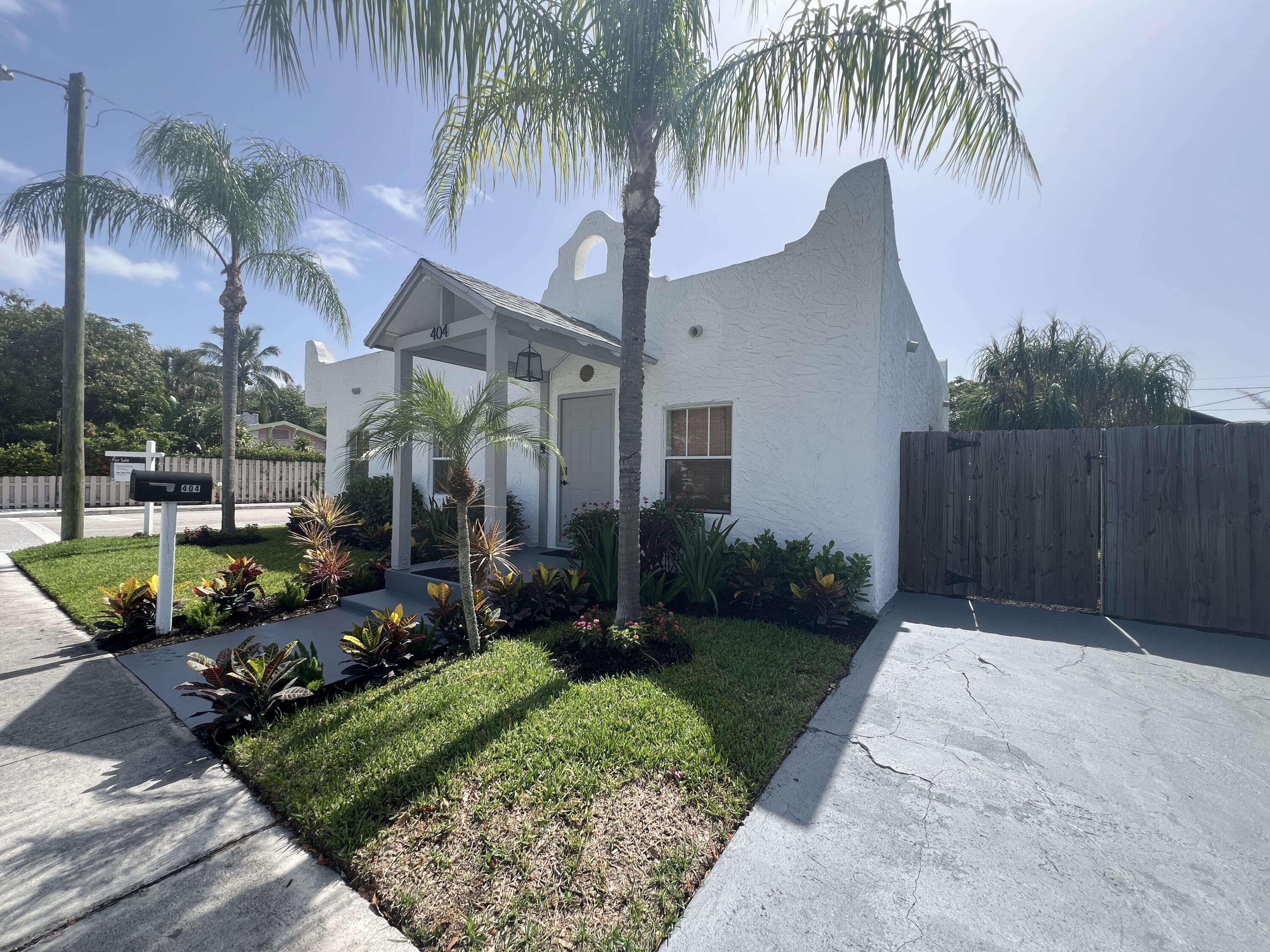 Lake Worth Beach, FL 33460,404 S M ST 1