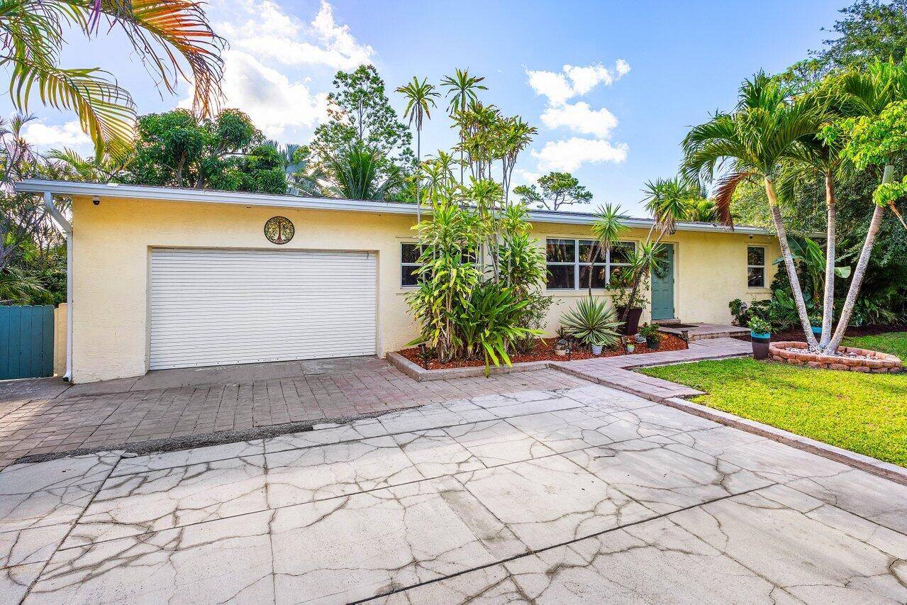 Palm Springs, FL 33461,3064 Rostan LN