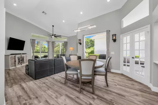 Palm City, FL 34990,2211 NW Seagrass DR