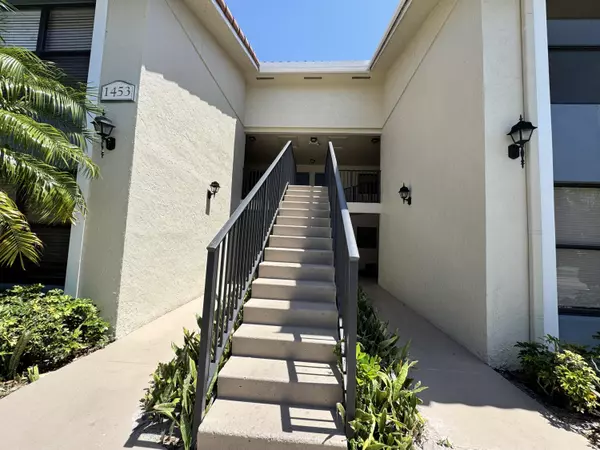 West Palm Beach, FL 33411,1453 Lake Crystal DR H