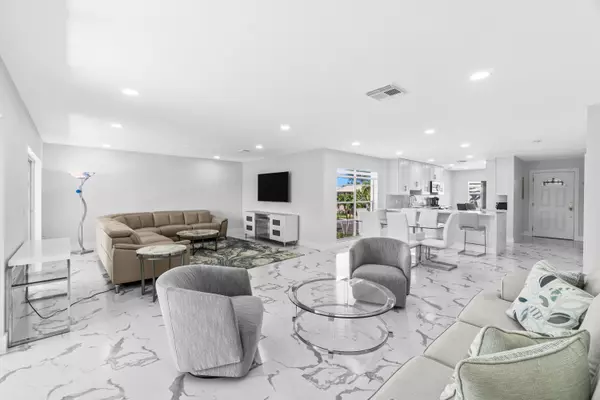 Boynton Beach, FL 33436,6 E Stratford DR D