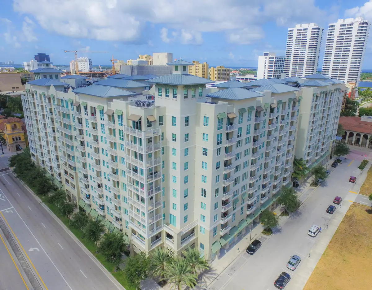 West Palm Beach, FL 33401,480 Hibiscus ST 709