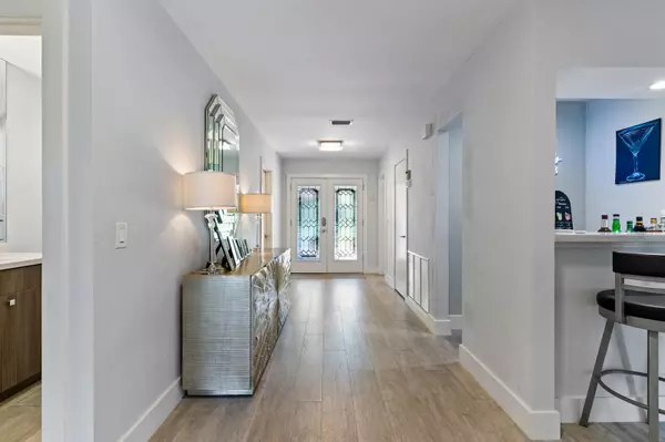 Boca Raton, FL 33433,21188 Juego CIR 17-A