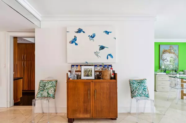 Palm Beach, FL 33480,2784 S Ocean BLVD 103e